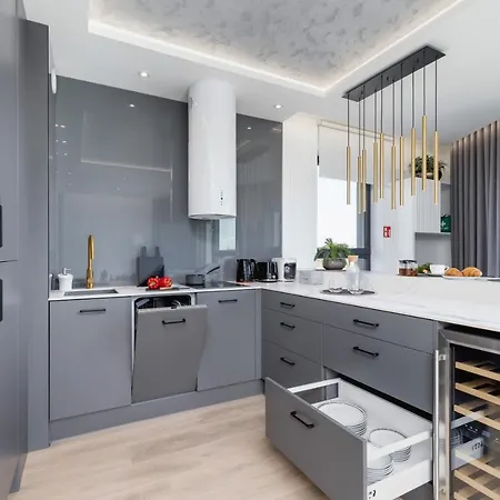 Апартаменты Mogilska By Renters Prestige *