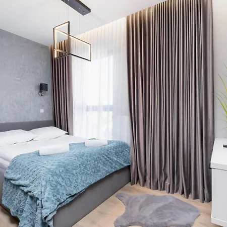 Mogilska By Renters Prestige Апартаменты Краков