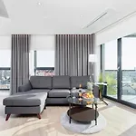 Mogilska By Renters Prestige 아파트 *