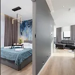 Mogilska By Renters Prestige